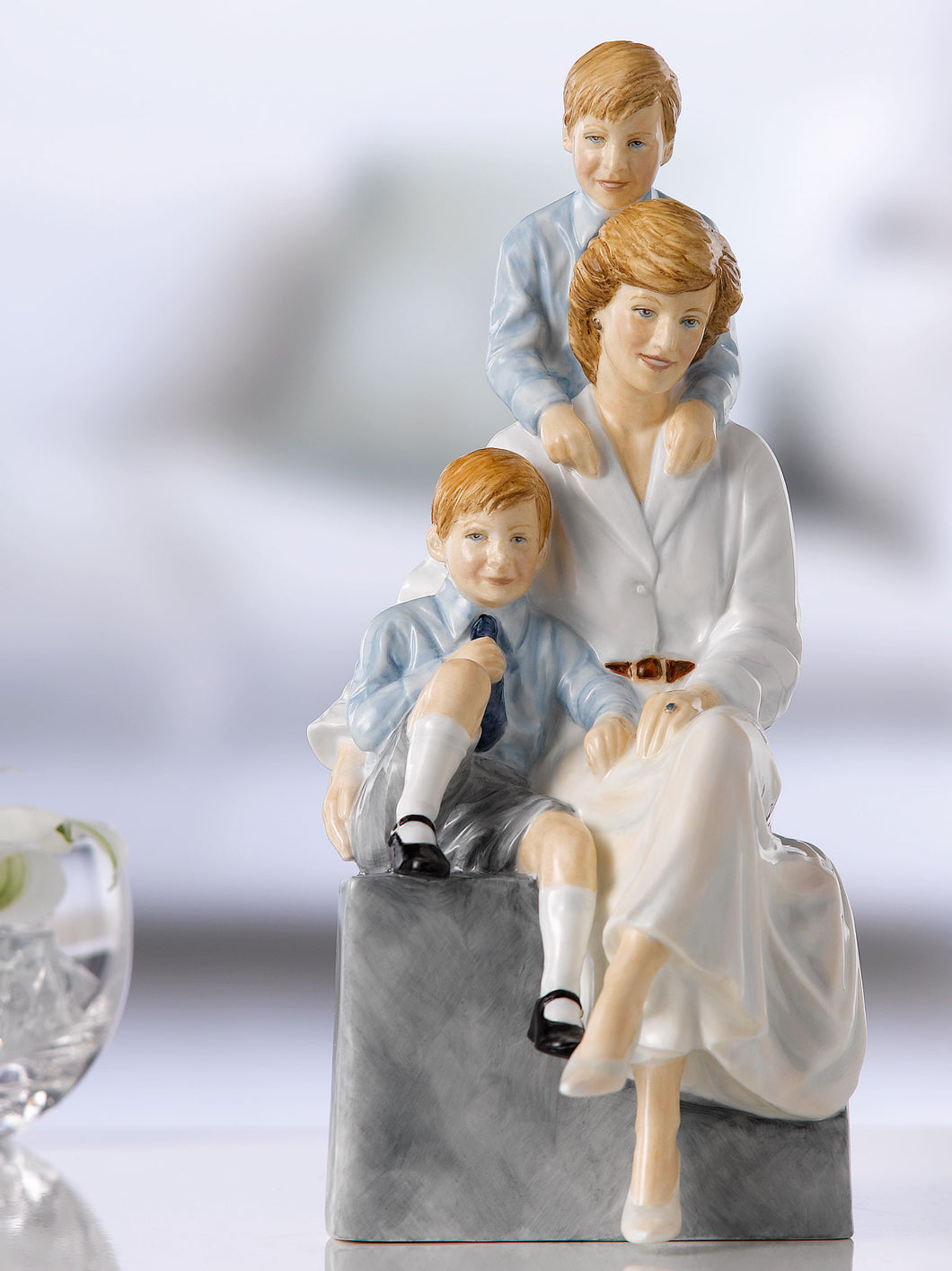 Royal Doulton Diana A Loving Mother (22cm) - LAST FEW AVAILABLE!